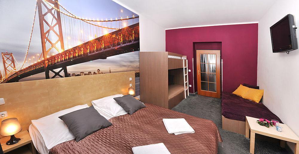 Andel Apartmany プラハ エクステリア 写真
