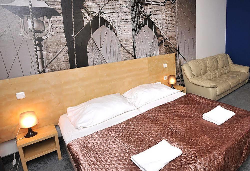 Andel Apartmany プラハ エクステリア 写真