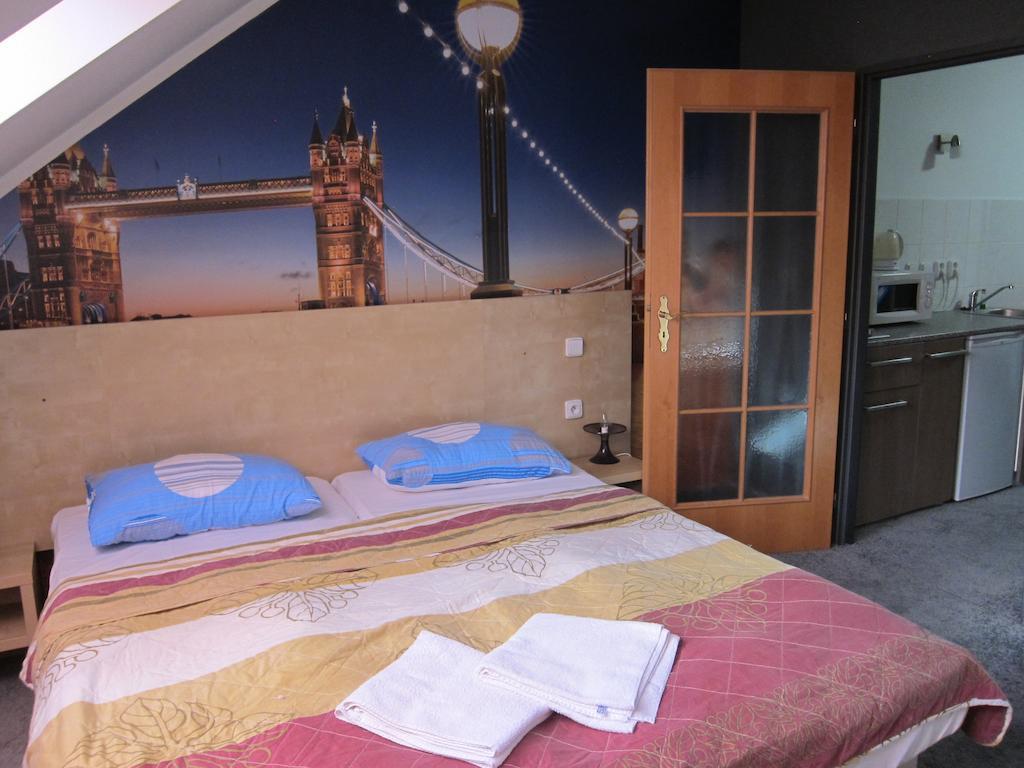 Andel Apartmany プラハ エクステリア 写真