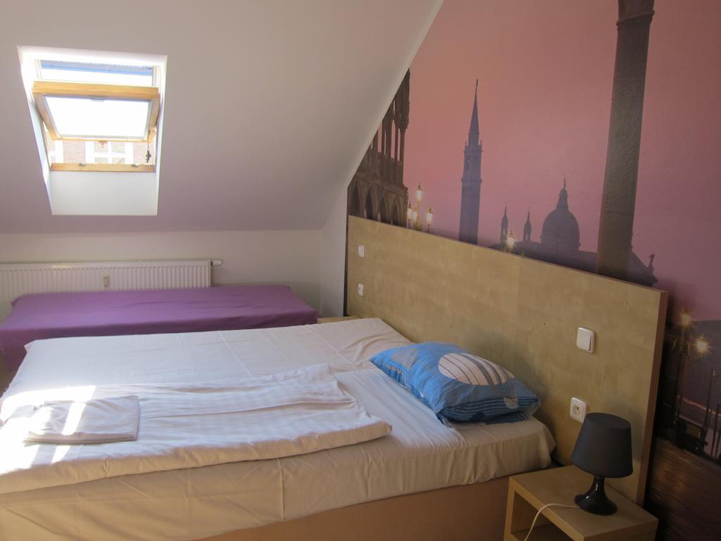 Andel Apartmany プラハ エクステリア 写真