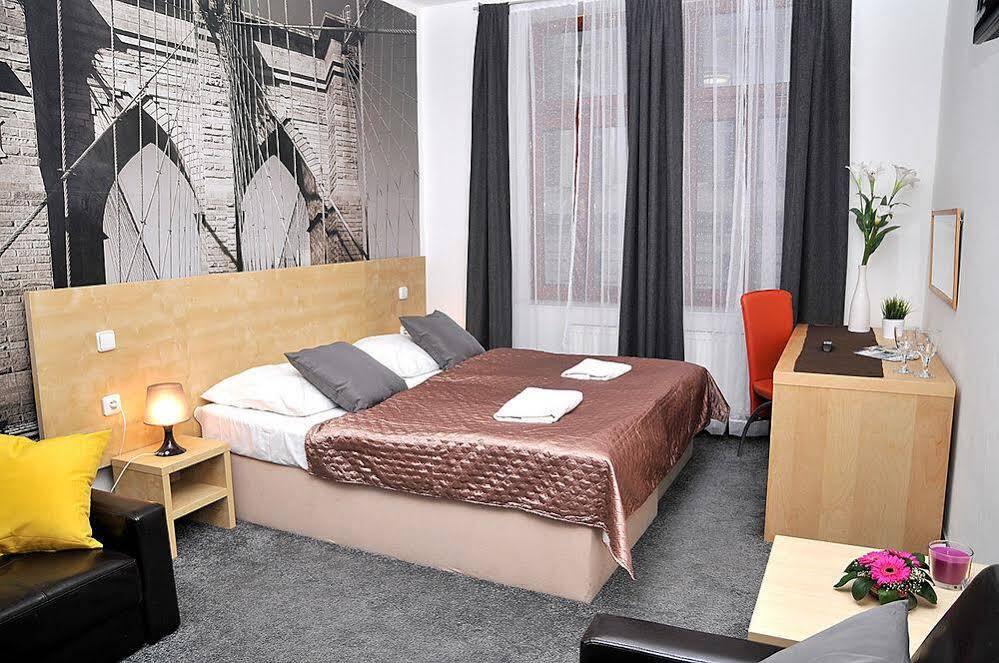 Andel Apartmany プラハ エクステリア 写真